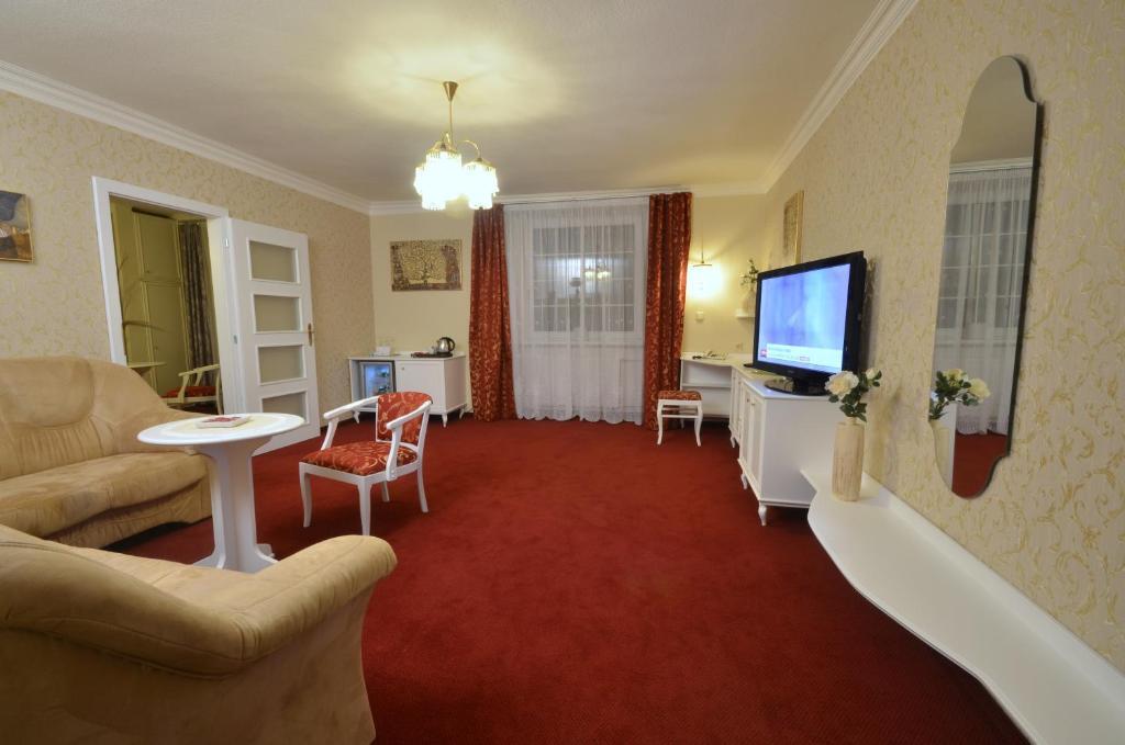 Hotel Ostrov 님부르크 객실 사진